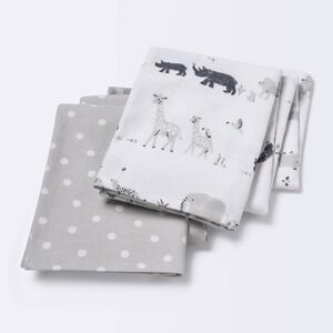 Flannel Blanket Larger Size 2pk - Cloud Island™ Two by Two Animals